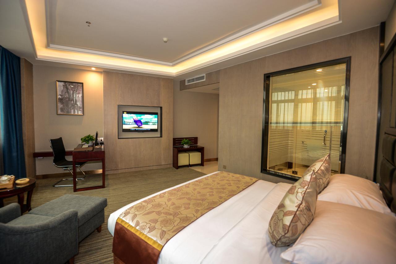 Days Hotel & Suites Shishi Quanzhou  Esterno foto